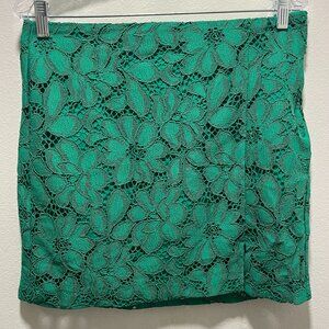 H&M Bran Size 10 Green Lace Mini Skirt, High Waisted With Slit, BRAND NEW w/TAGS
